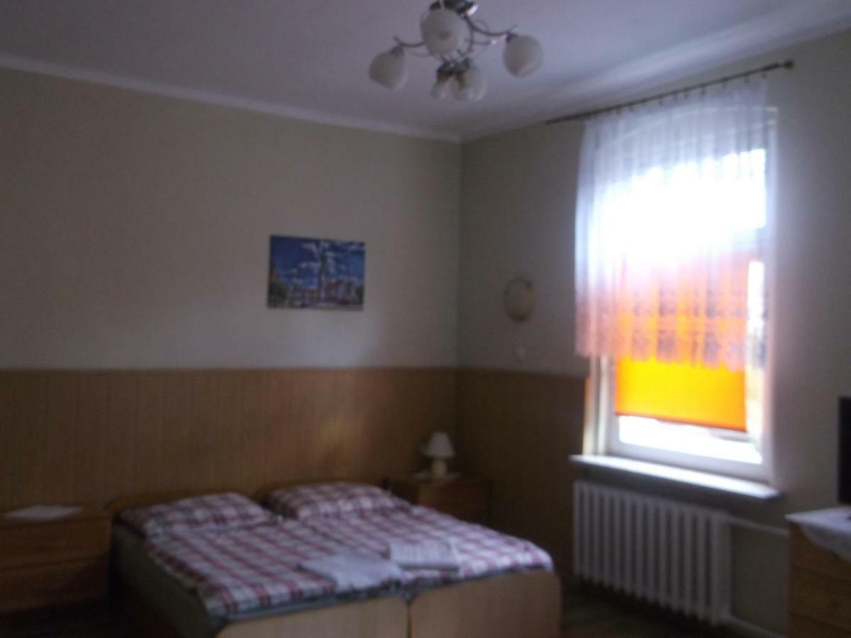 Hotel Góściniec Iwona Glucholazy Exterior foto